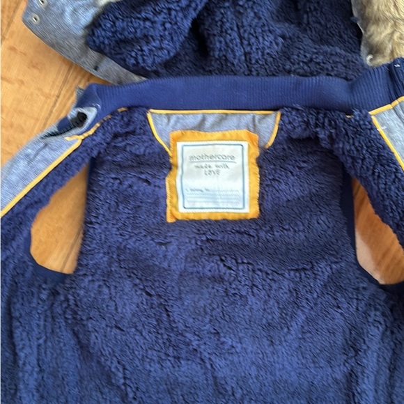 NWT Toddler fleece lined vest  size 4-5 - Picture 6 of 6